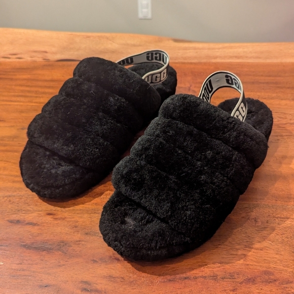 UGG Fluff Yeah Slippers - Picture 2 of 4